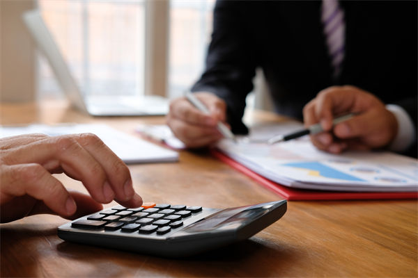 为什么交易这场游戏，注定是“谁先跑谁活着”？