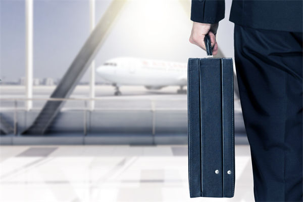 跌后乱、乱后错的闭环破解策略